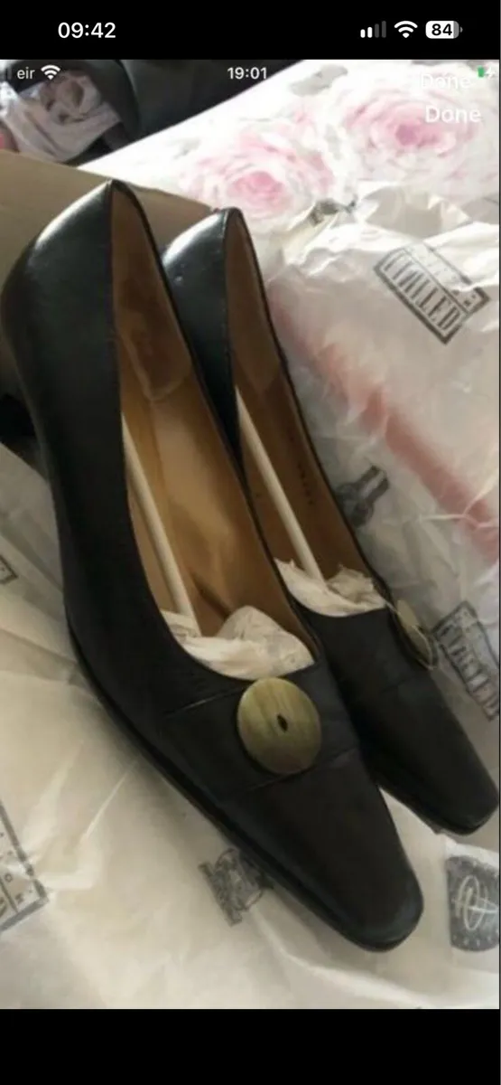 Ladies leather shoes size 36 €15 - Image 2