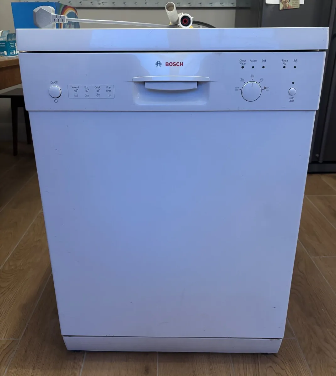 Bosch dishwasher - Image 1