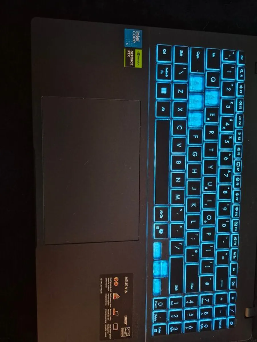 ASUS V16, gaming laptop. - Image 2