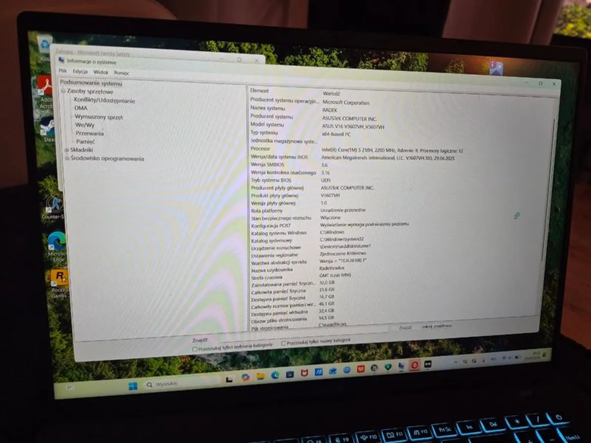 ASUS V16, gaming laptop. - Image 3