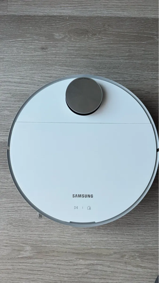 Samsung Jet Bot Robot Vacuum Cleaner - Image 1