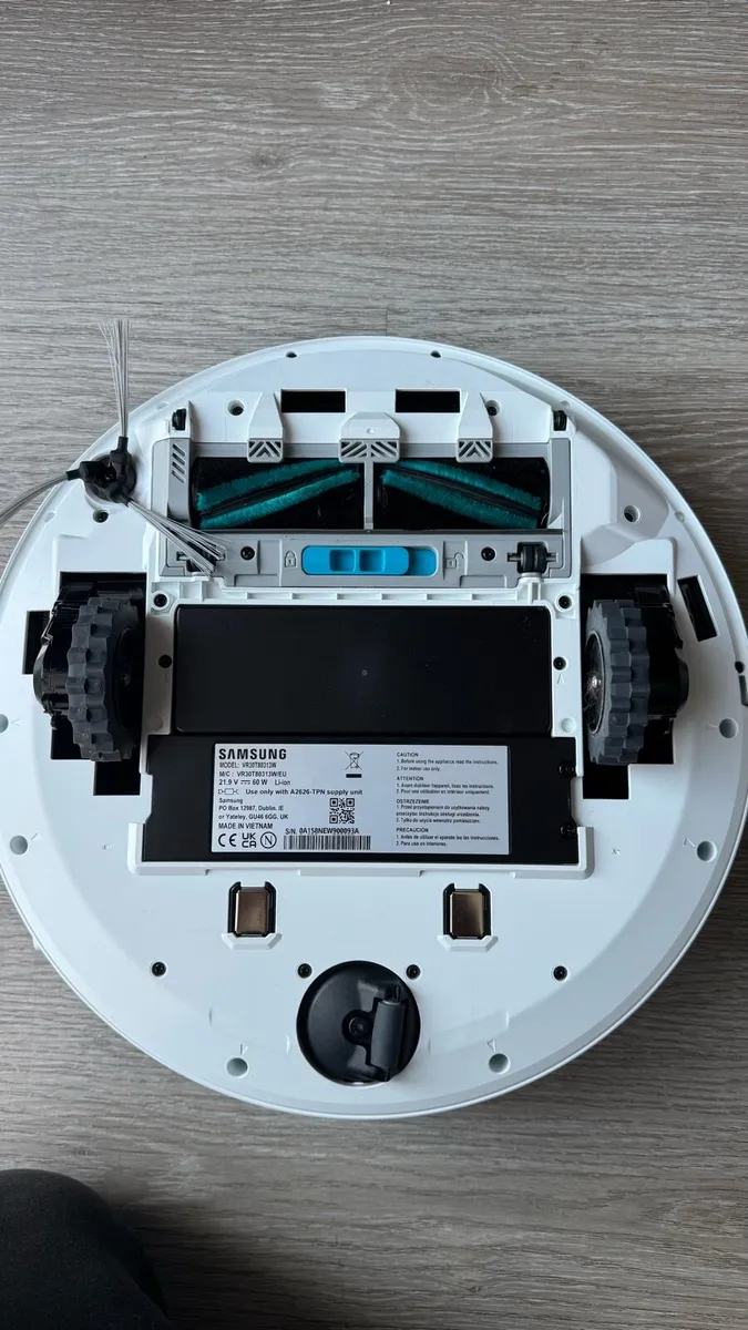 Samsung Jet Bot Robot Vacuum Cleaner - Image 2