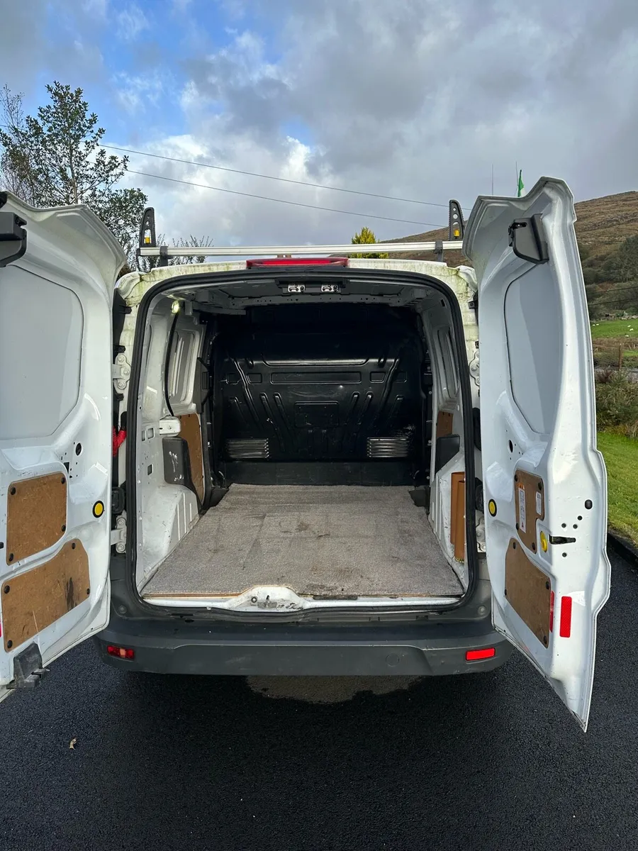 Ford transit connect - Image 3