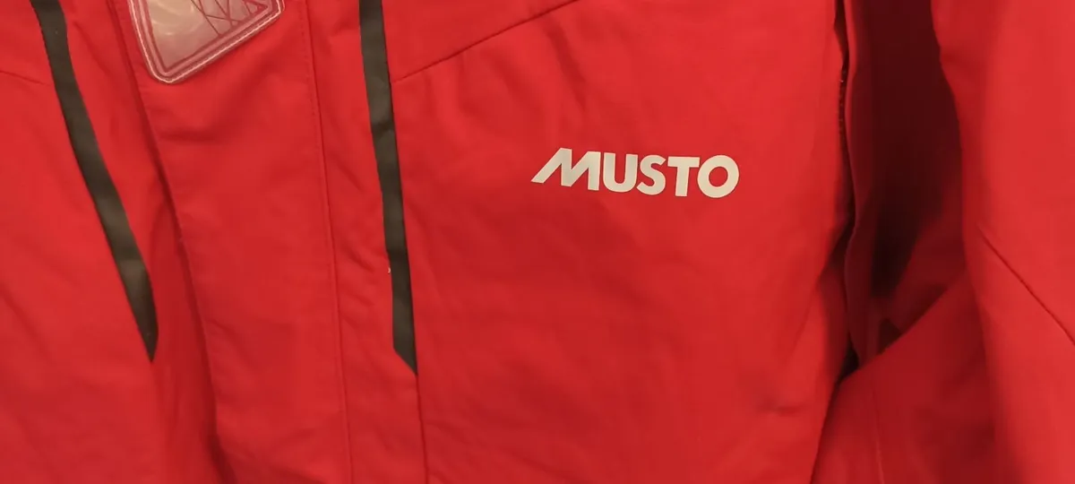 Musto Sailing Jacket - Image 1