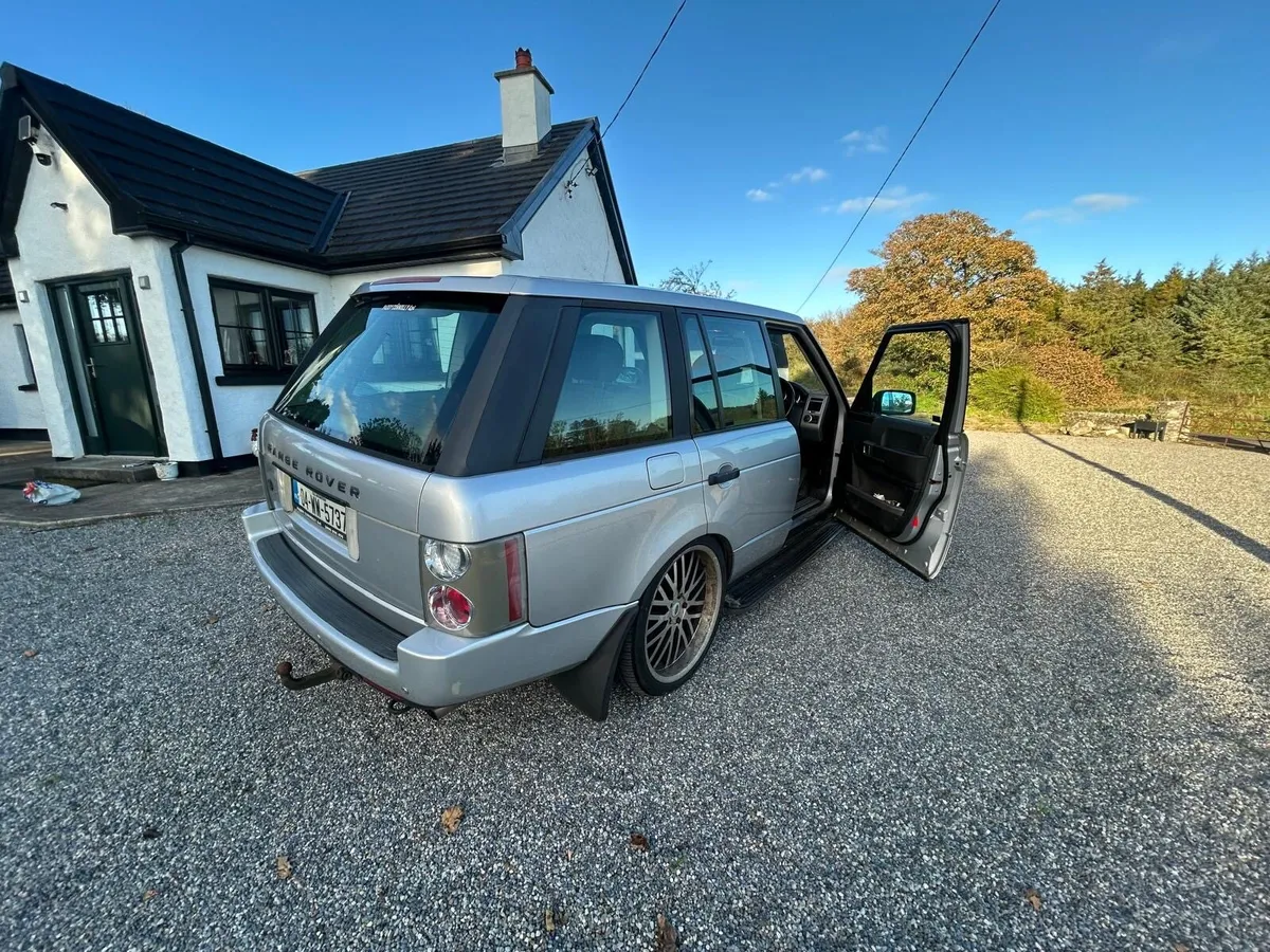 Range Rover Commercial Vehicle - Image 2