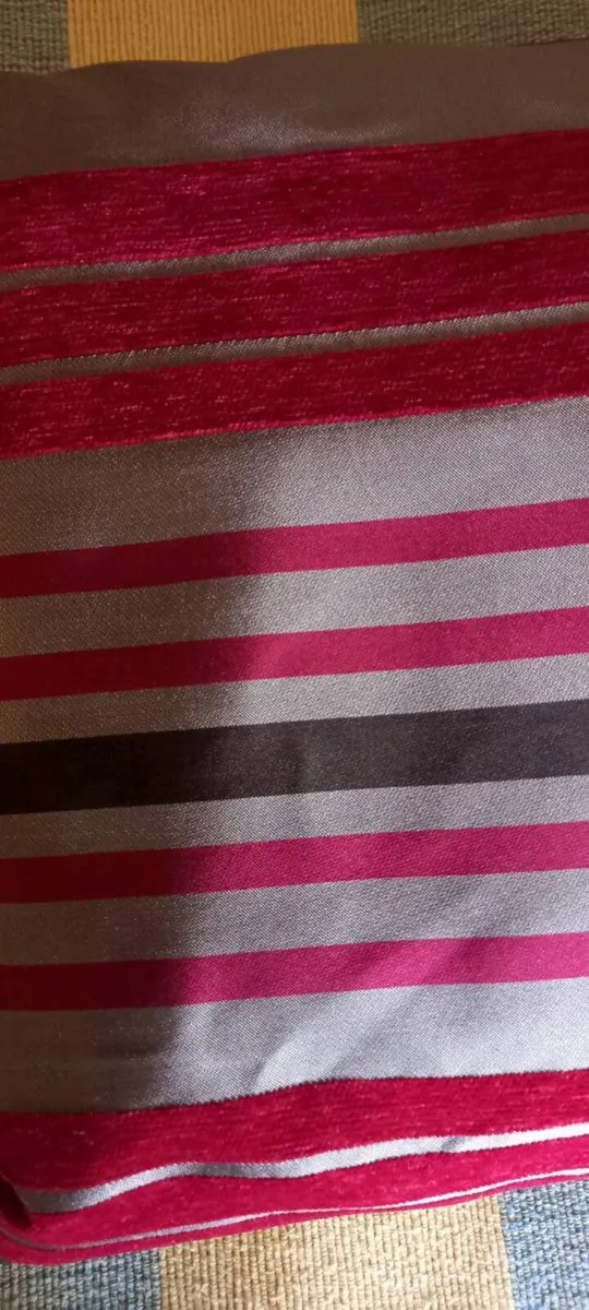Curtains - Image 1