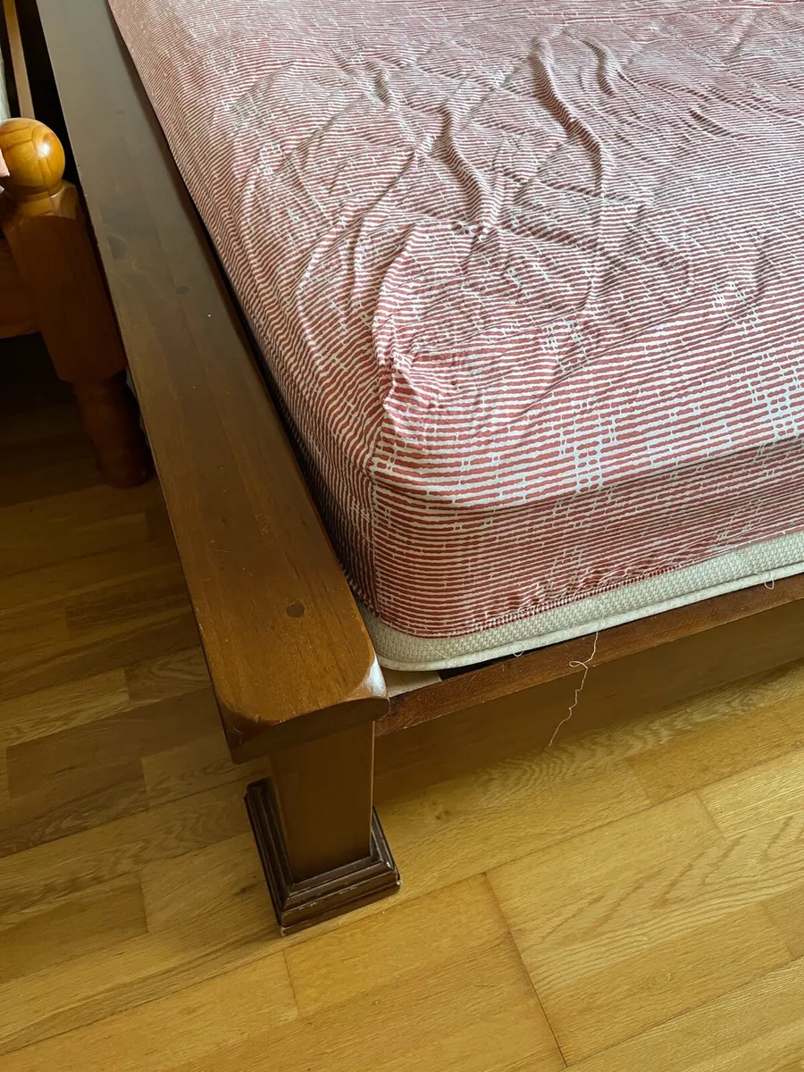 Bed - Image 2