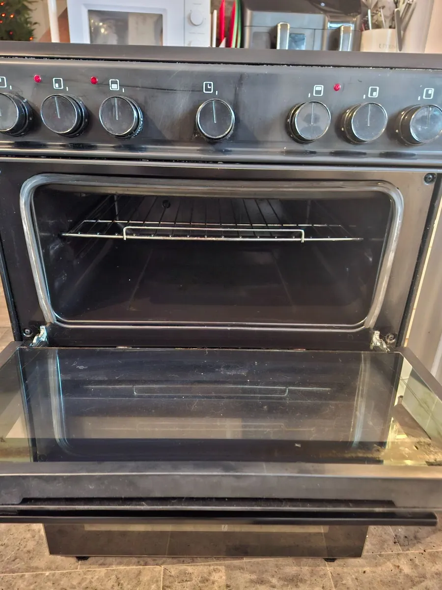 Cooker - Image 1
