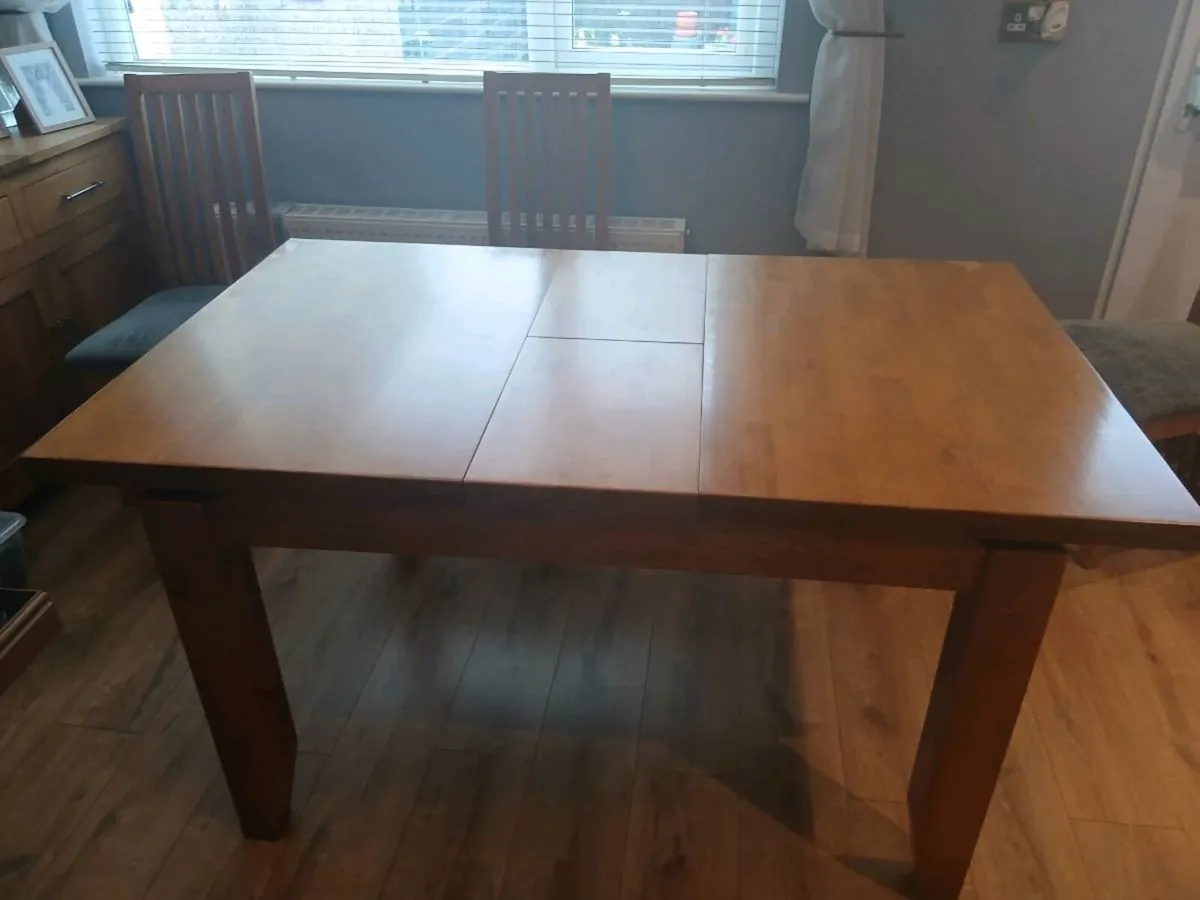 Dining table - Image 3