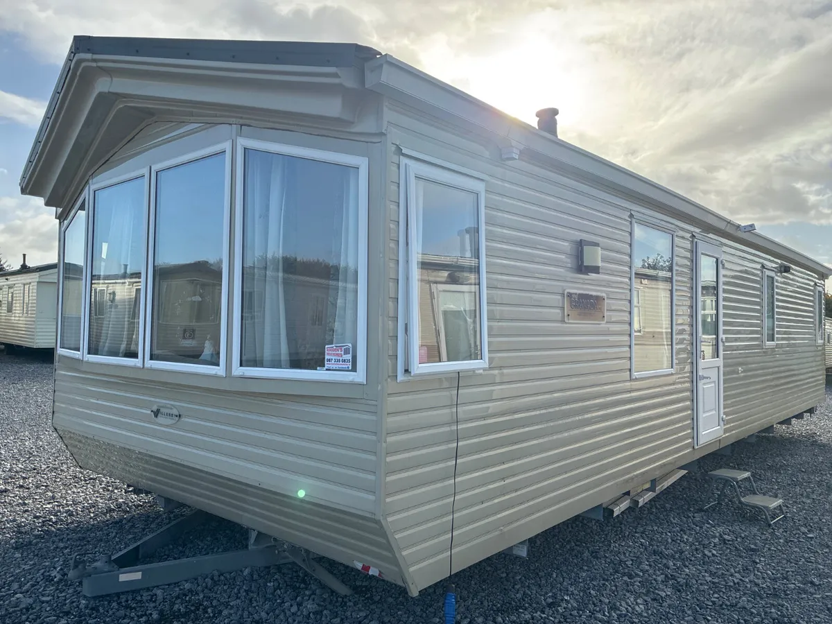 THER’S NOTHING GRANDER THAN THIS WILLERBY GRANADA - Image 2