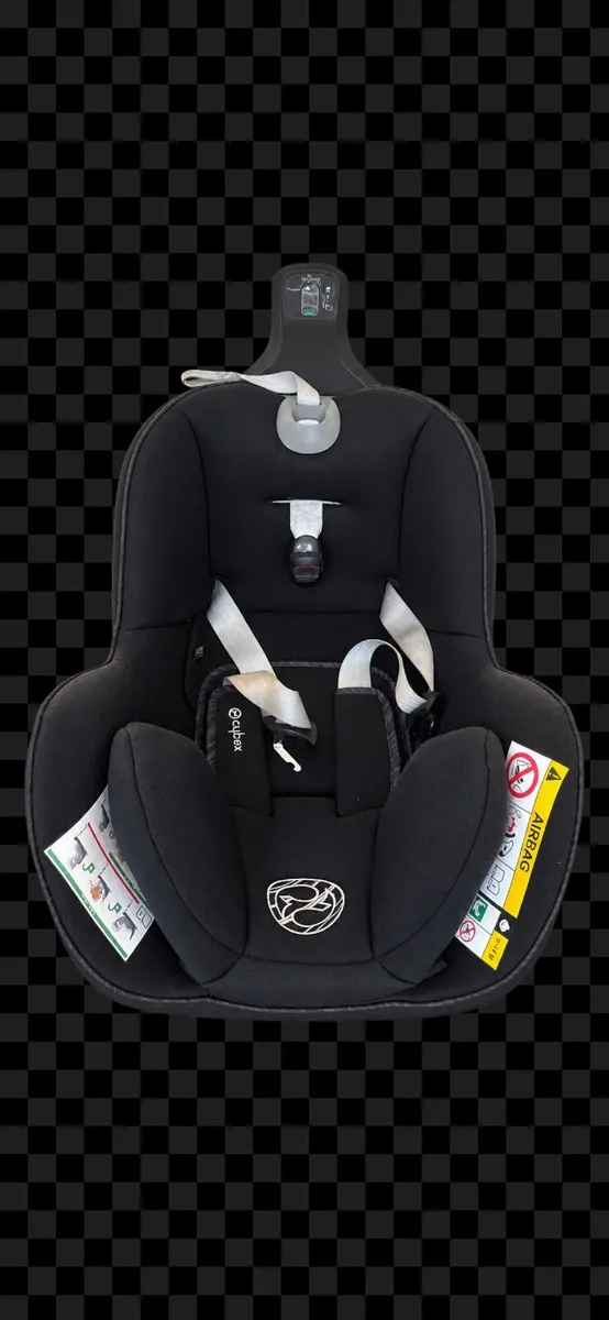 Car seat - Image 1