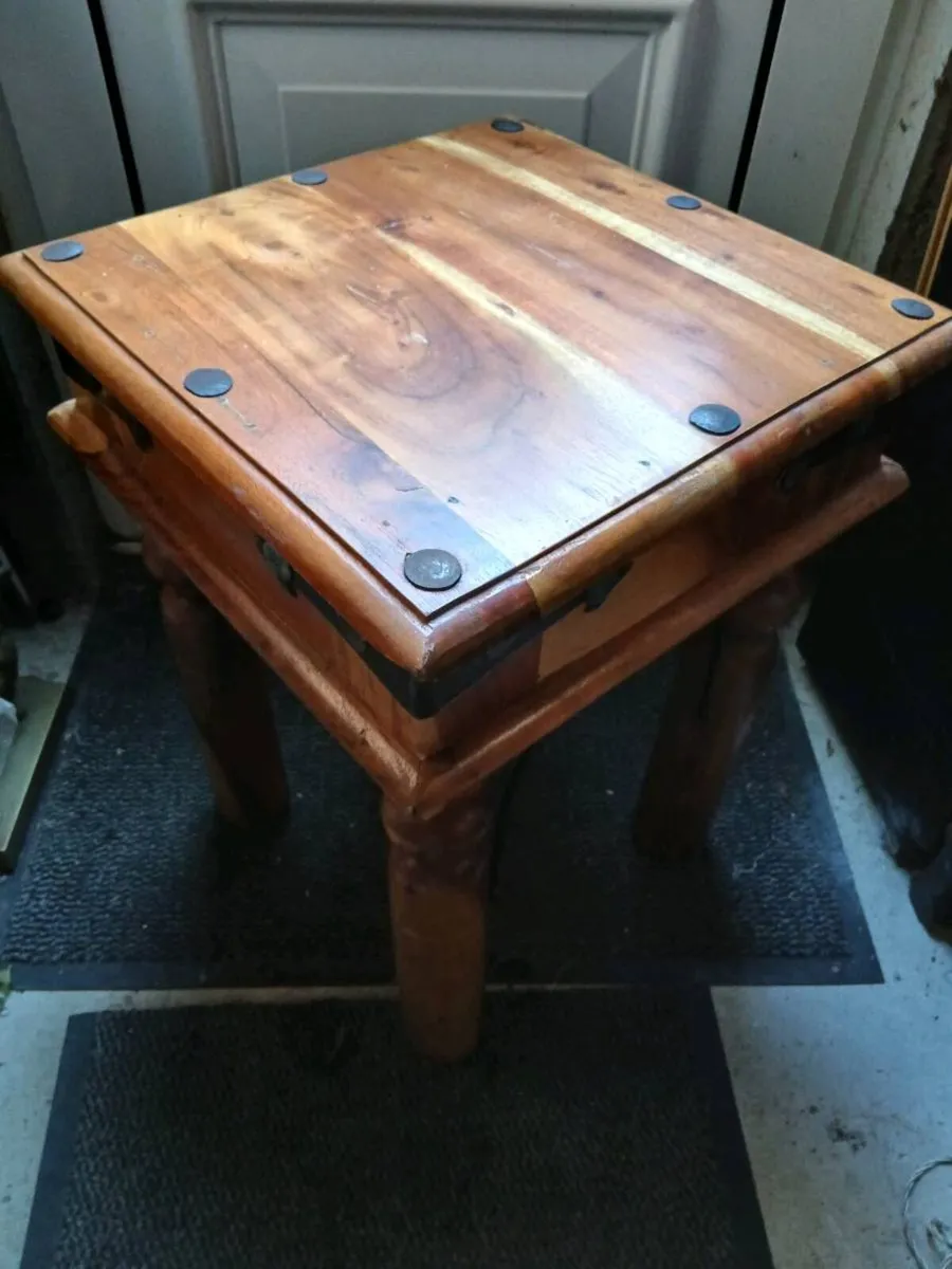 Coffee table - Image 1