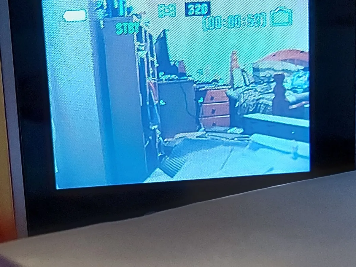 Sony Cyber-Shot Camera, Model DSC-S650, 7.2 MP - Image 2