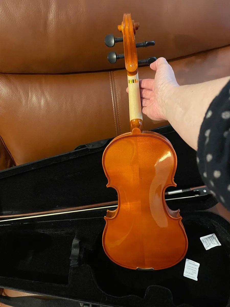 Full size violin / fiddle w/ bow, case, rosin - Image 2