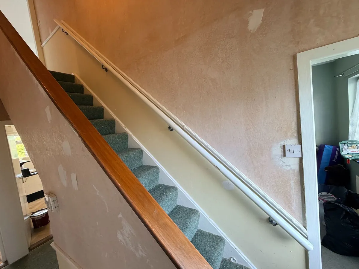 Stair Handrail with Brackets - Image 2