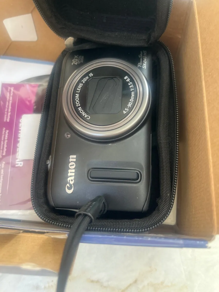Canon SureShot SX240 hs camera - Image 3
