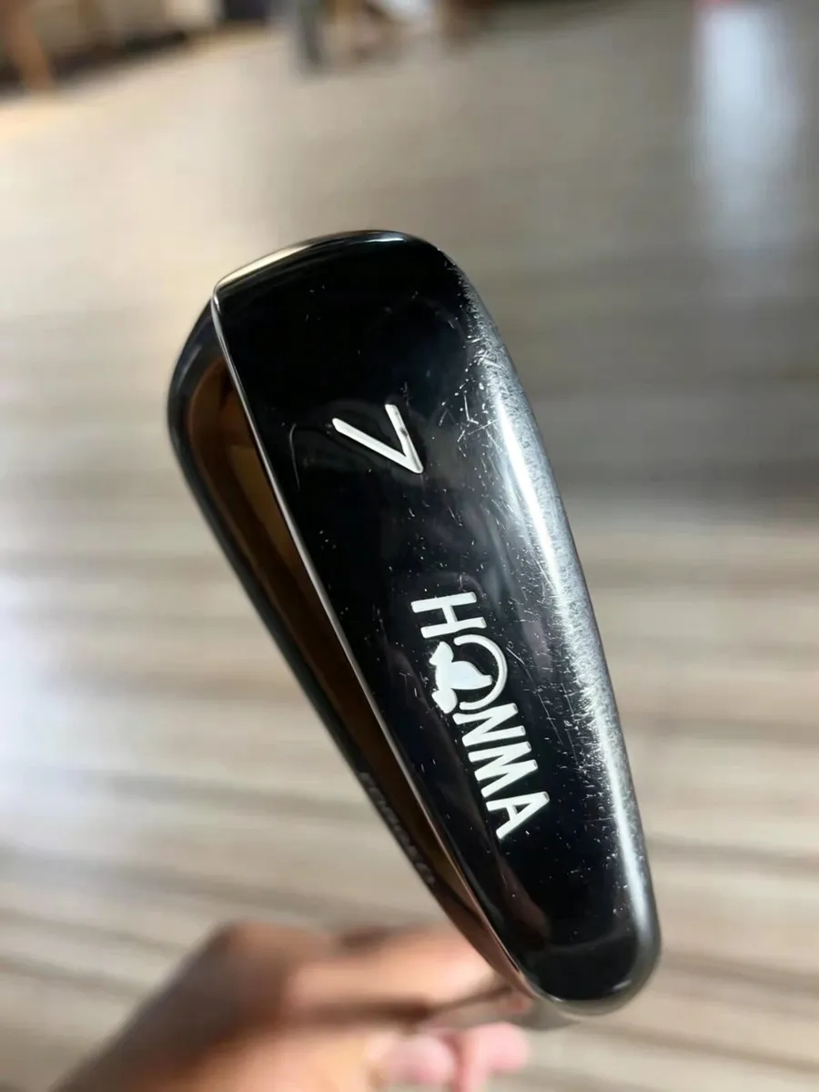 Authentic Honma Beres IS-03 4-Star Black Gold #7 I - Image 3