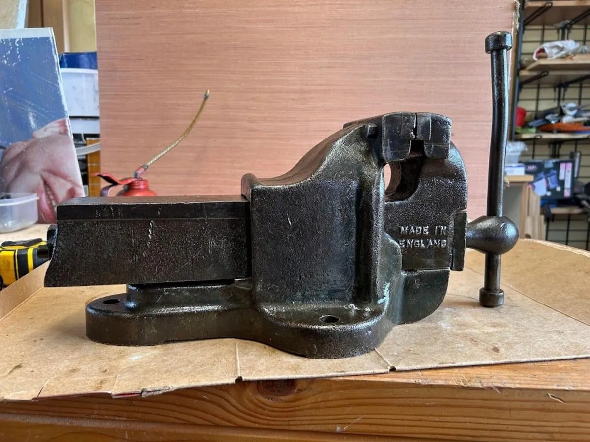 Record  No.84 Engineers Vice - Image 3