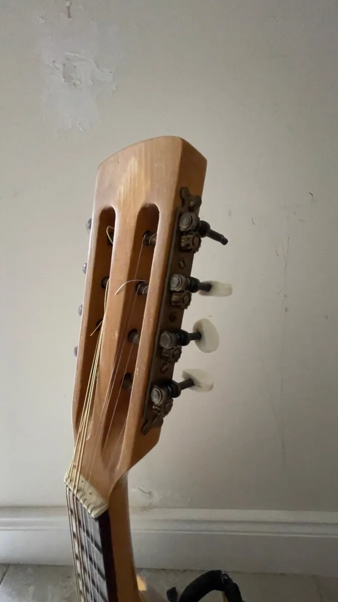 Vintage Mandolin - Image 3