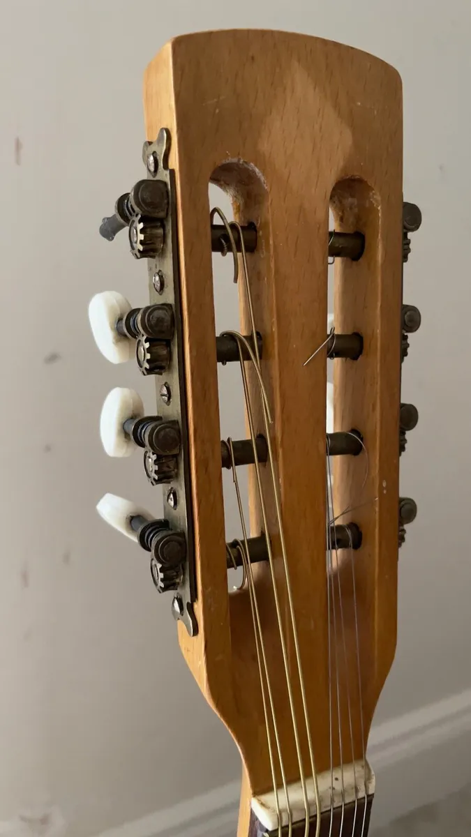 Vintage Mandolin - Image 4