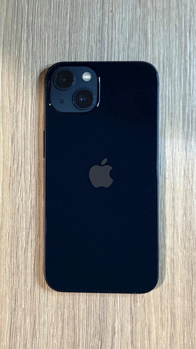 Apple iPhone 13 | 128GB | Midnight | Unlocked - Image 2