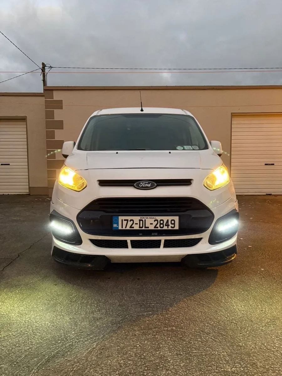 Ford Transit Connect - Image 2
