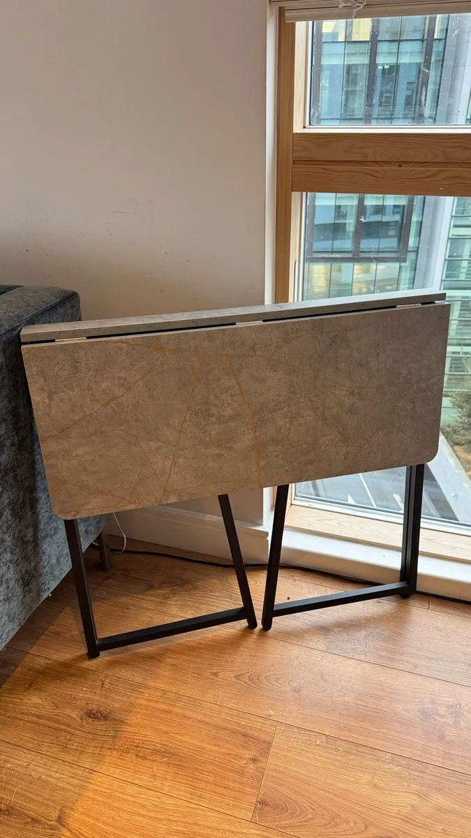 Foldable table - Image 3