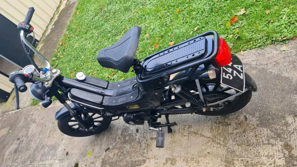 Innocenti moped 50cc - Image 4