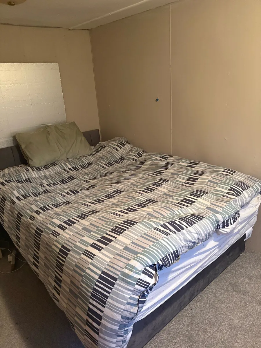 Mobile Home - Image 2