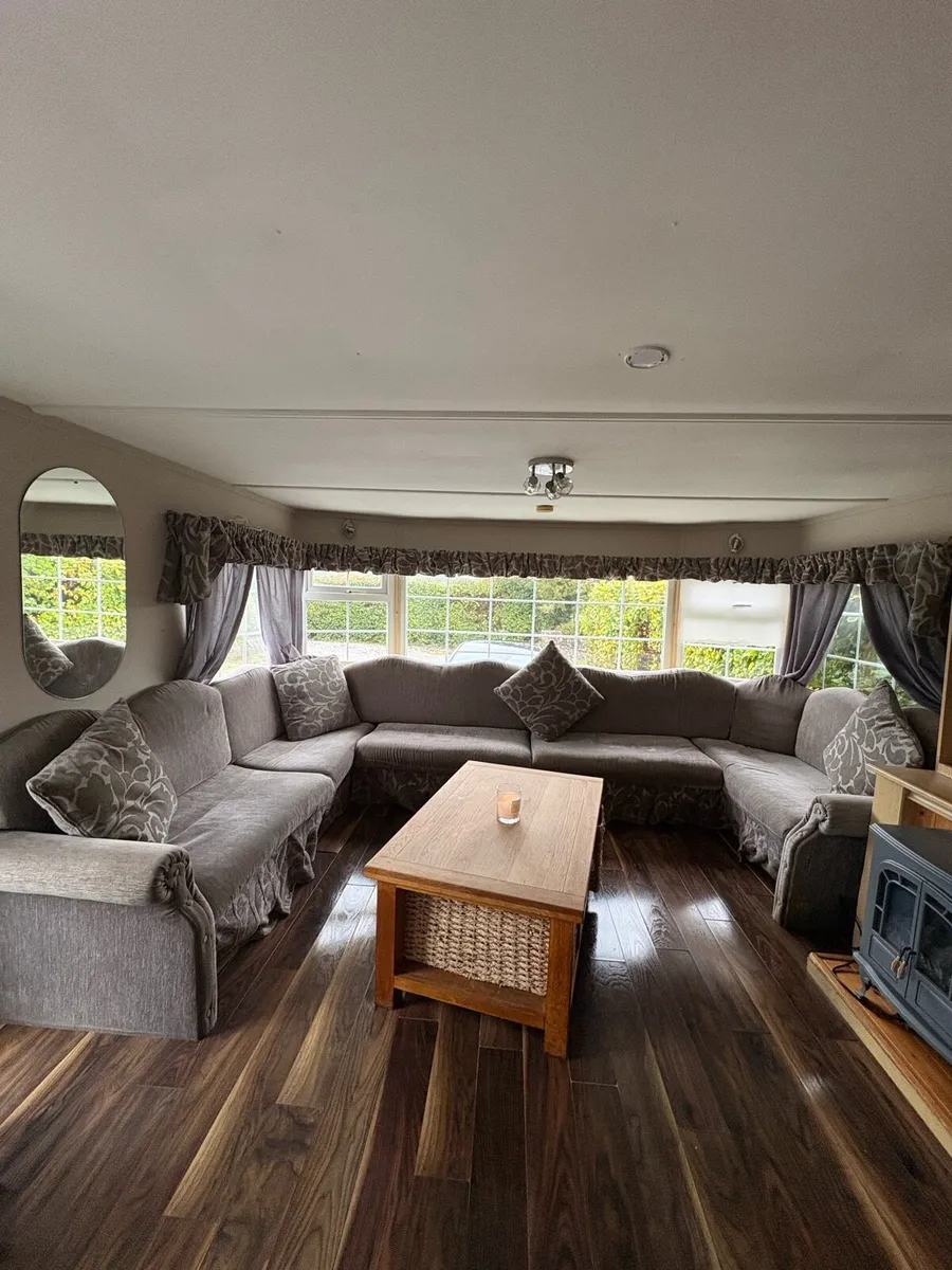 Mobile Home - Image 1