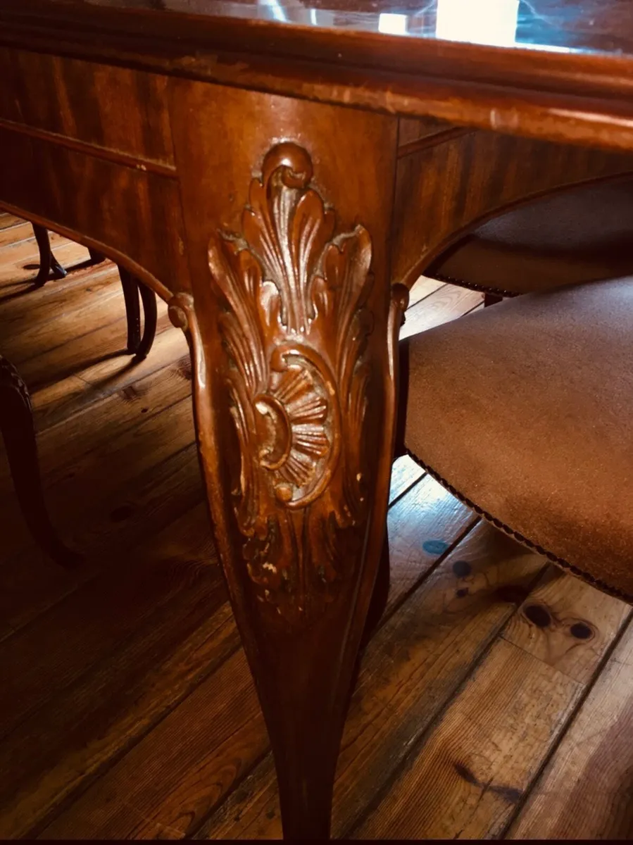 Dining - Image 2