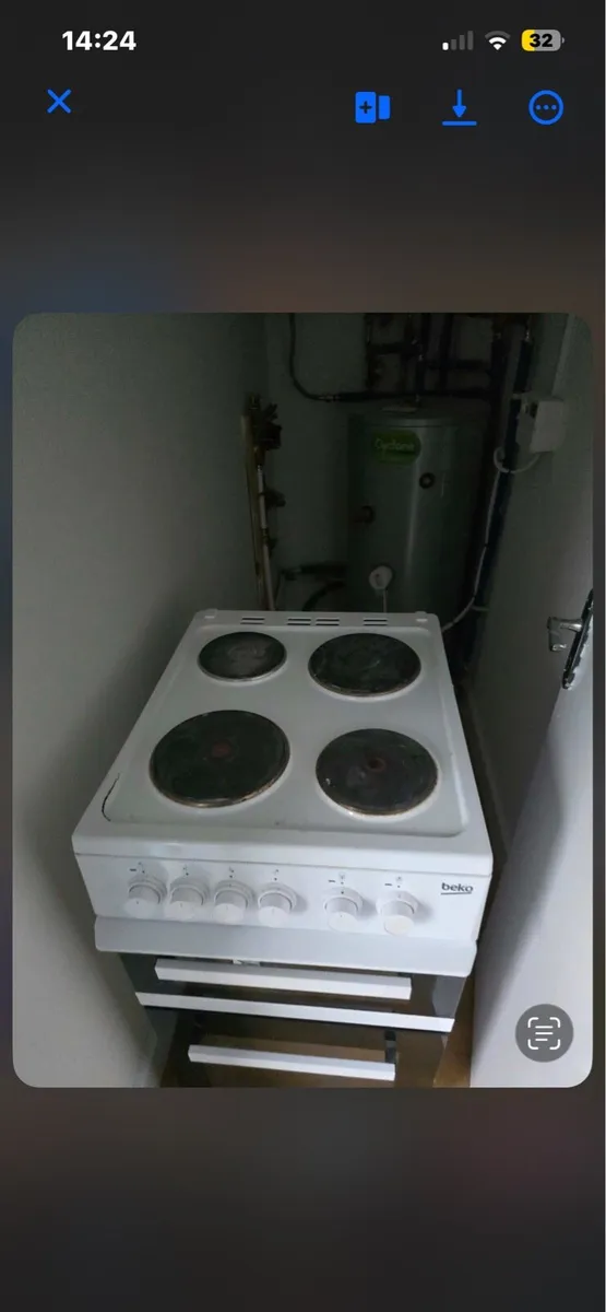 Beko oven/ cooker - Image 2