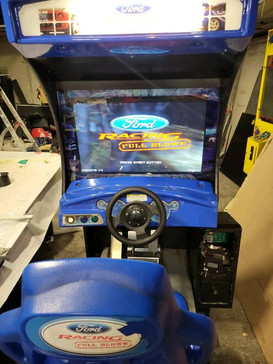 Ford full blown, racing arcade ,driving game, - Image 4