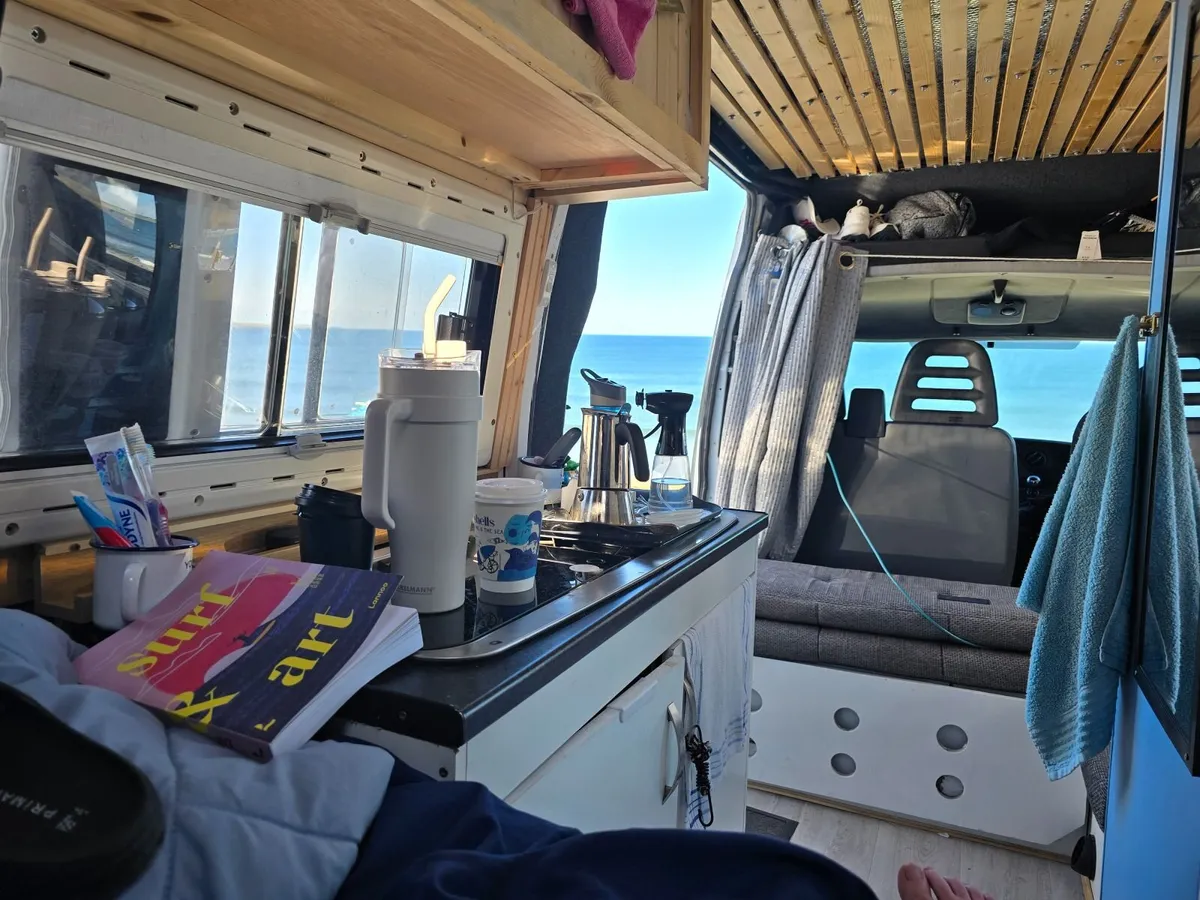 Campervan - Iveco Daily 2009 - Image 2