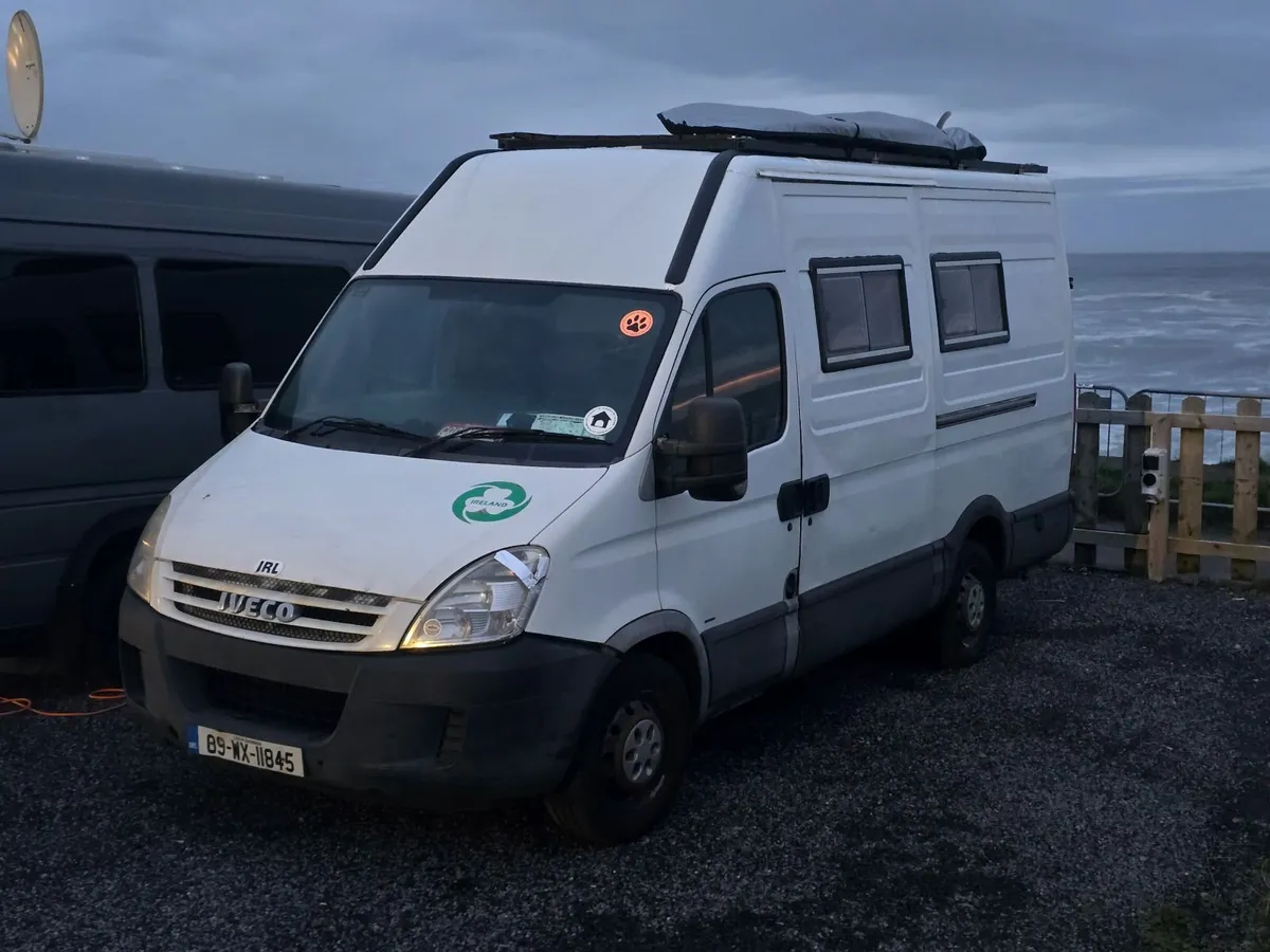 Campervan - Iveco Daily 2009 - Image 1