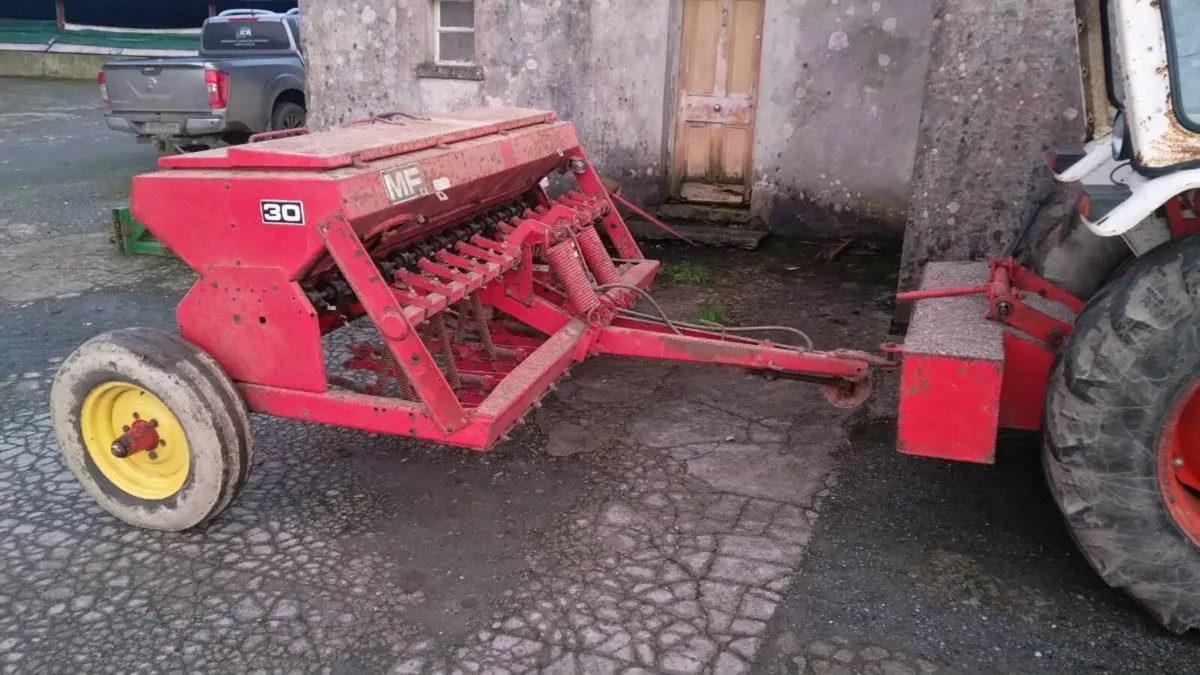 Massey 30 drill - Image 1