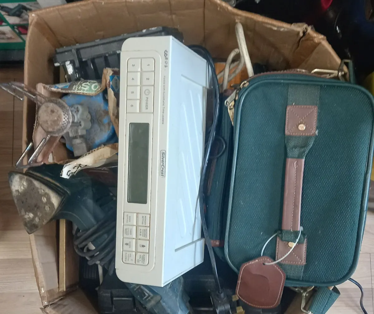 Miscellaneous items - Image 1