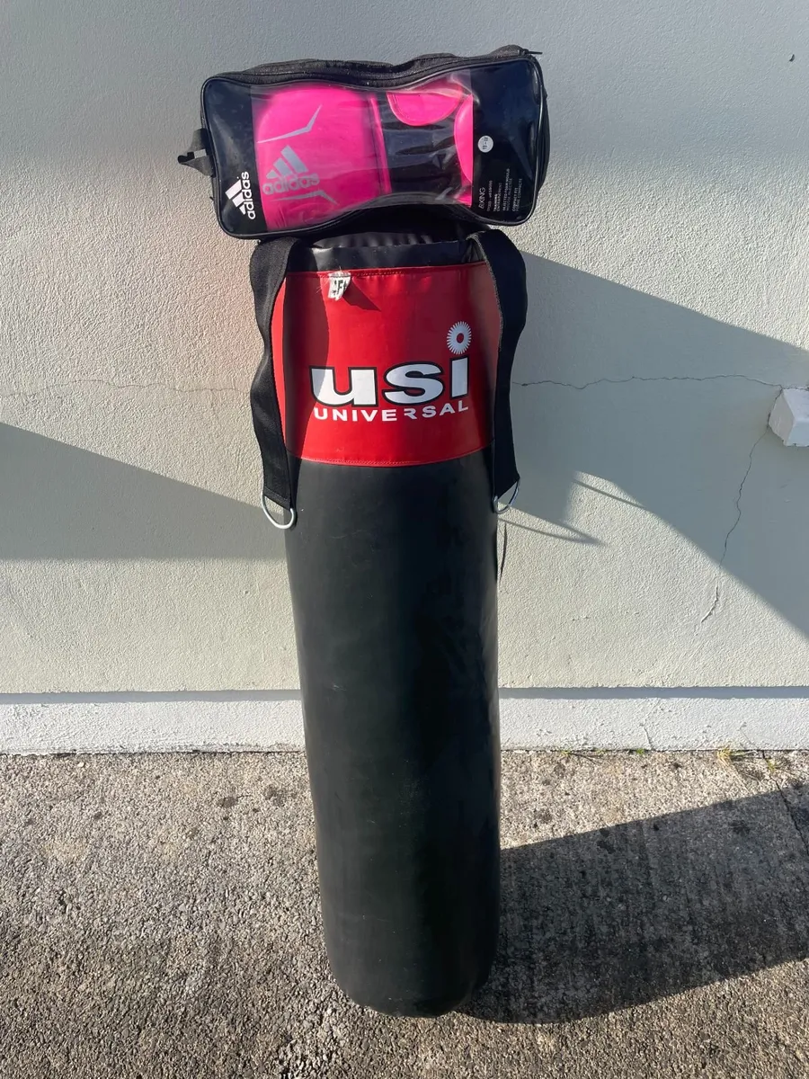 USI Universal 4FT Nylon Boxing Bag - Image 1