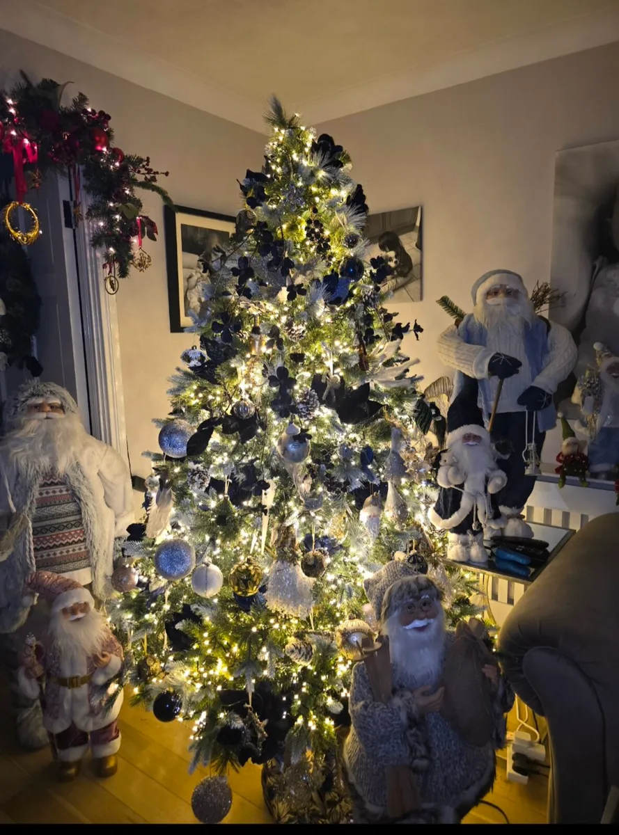 Christmas Tree - Tara Snowy Delux Pine 7ft - Image 4