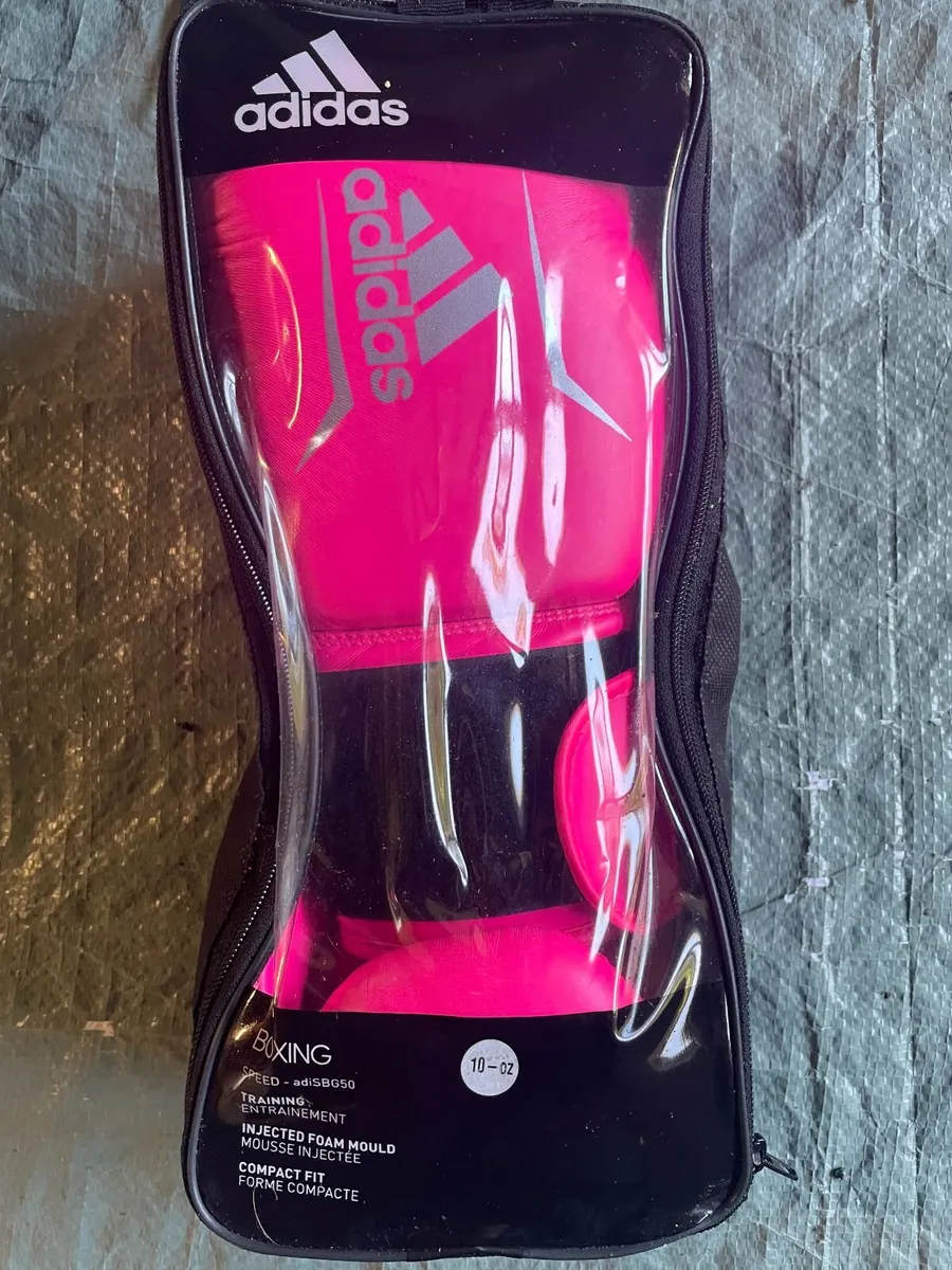 USI Universal 4FT Nylon Boxing Bag - Image 2