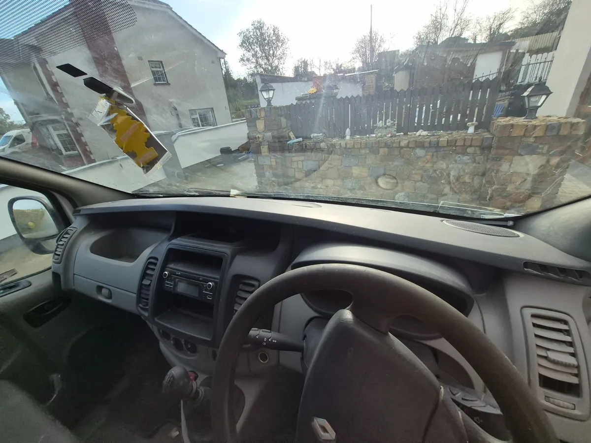 Renault Trafic 2014 - Image 1