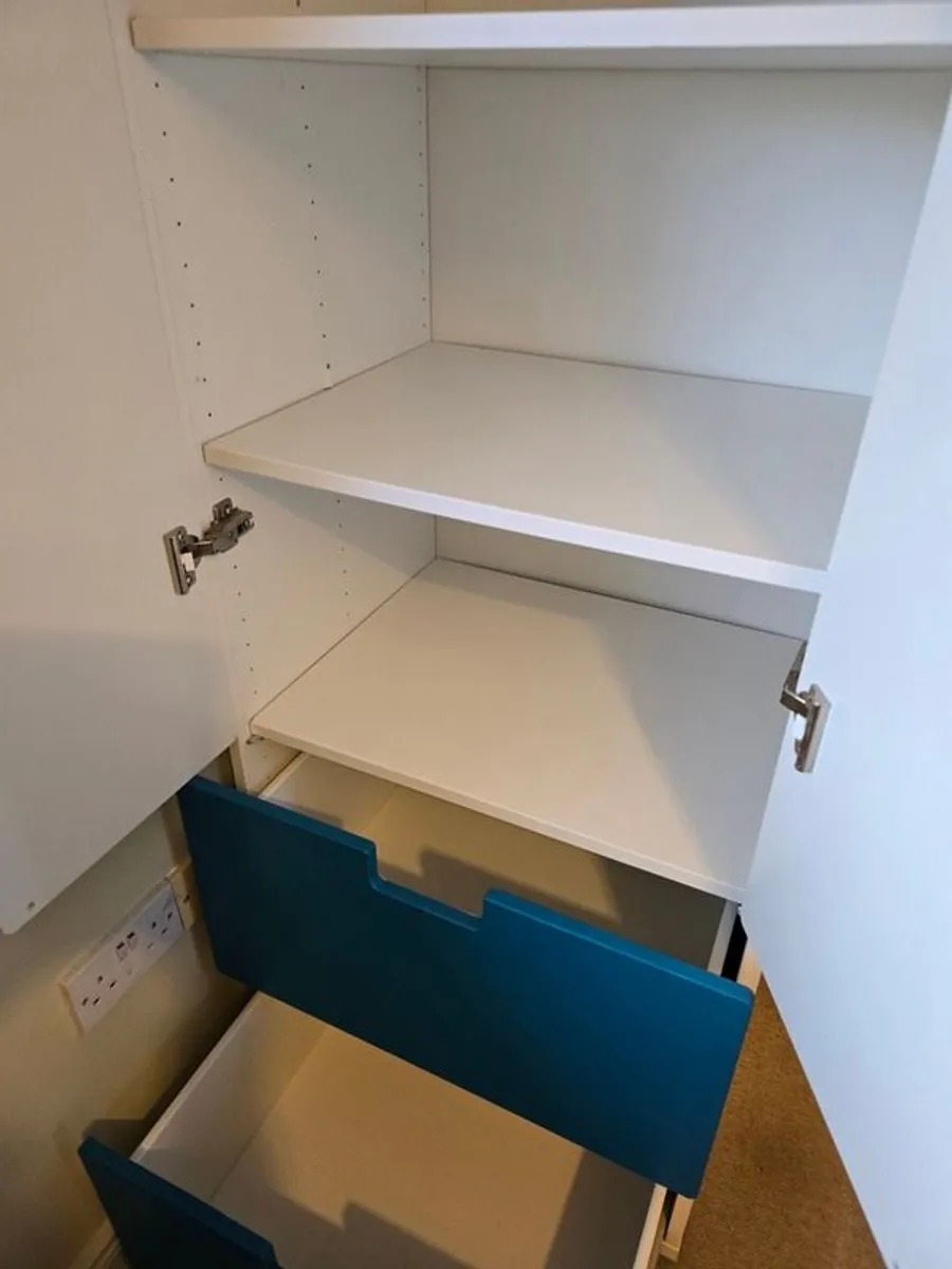 Childrens wardrobe - Image 4