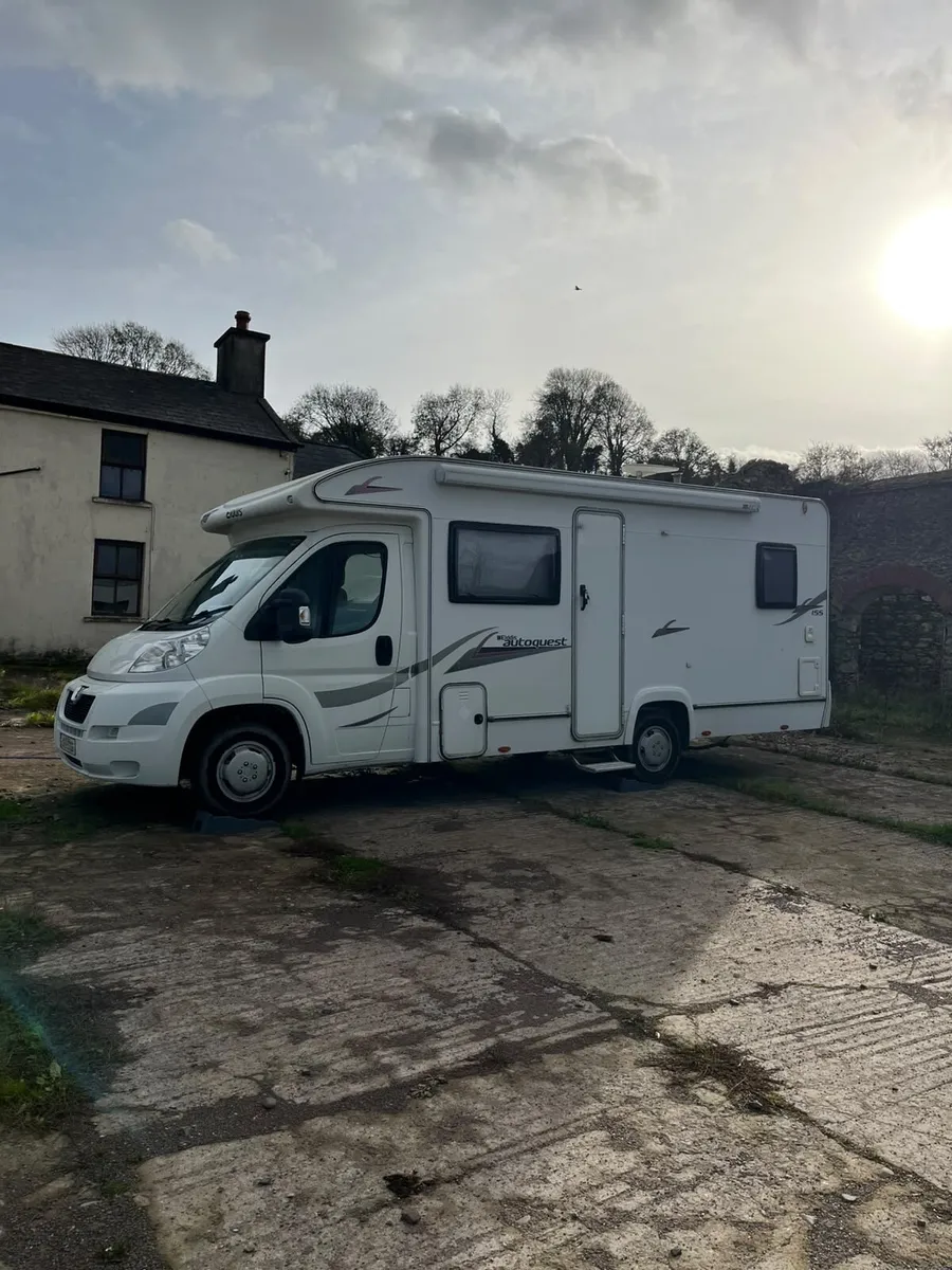 2010 Elddis 155 camper van - Image 2