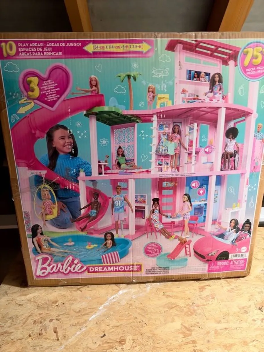 Barbie Dreamhouse Doll House - Boxed - Image 1
