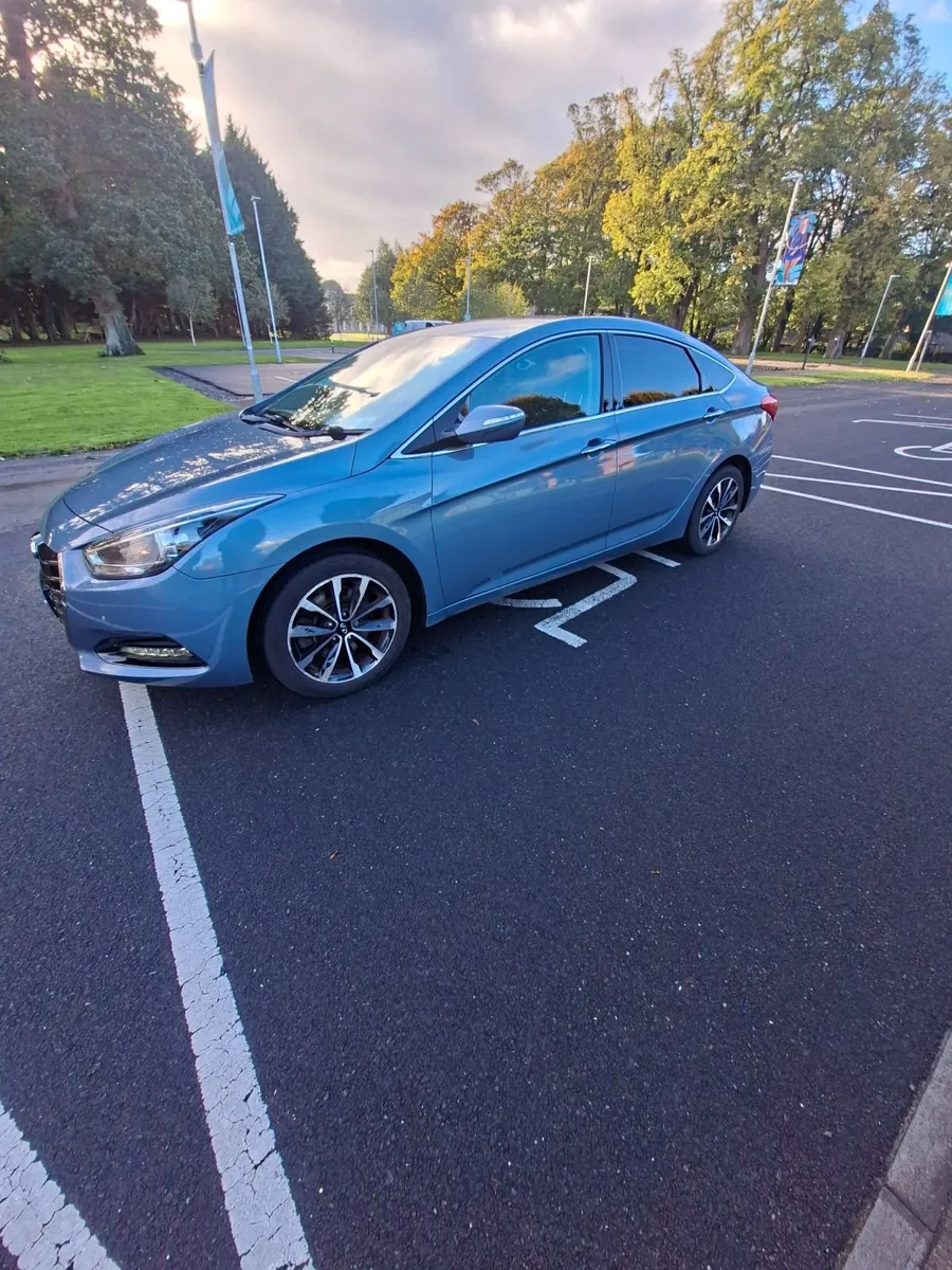 Hyundai i40 automatic 2017 - Image 1