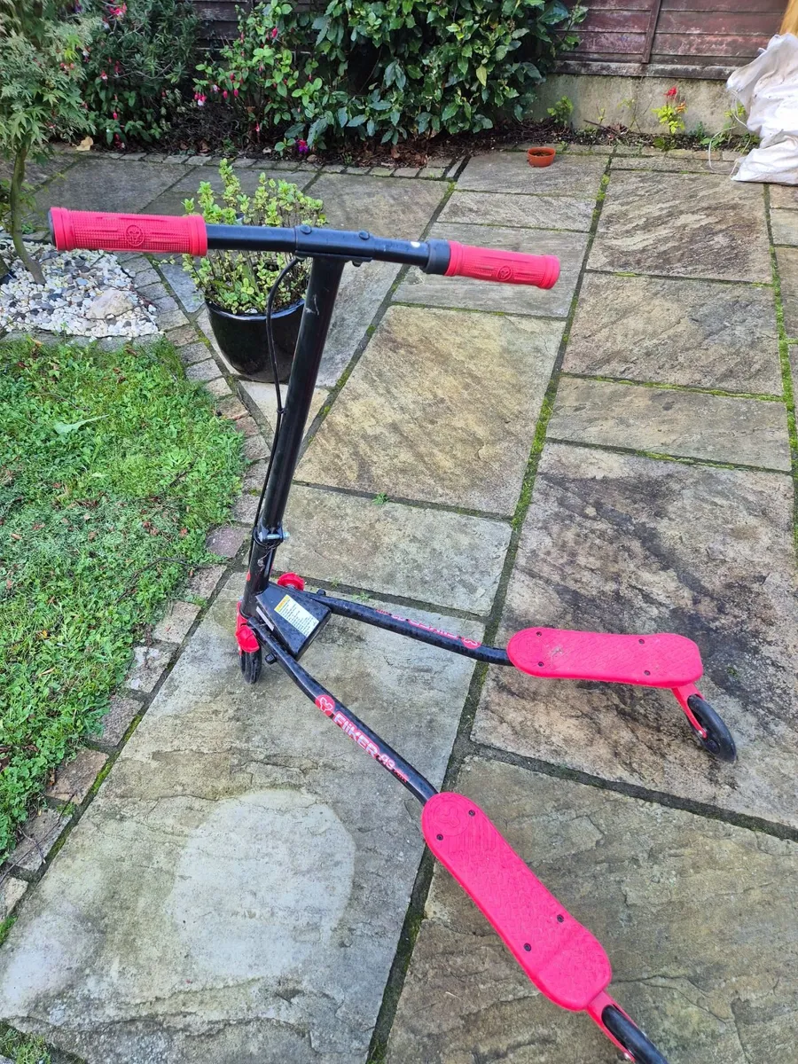 Kids flicker scooter - Image 1