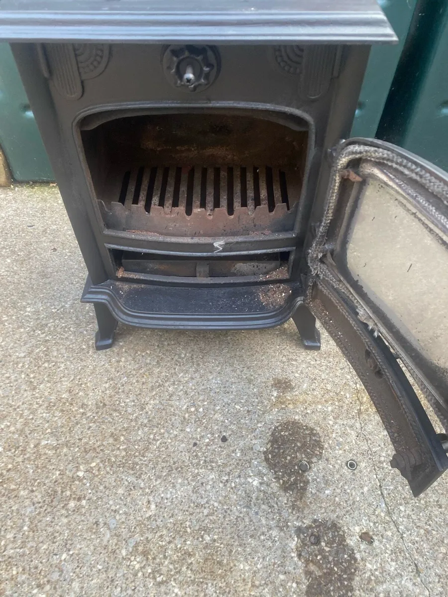 Stove - Image 4