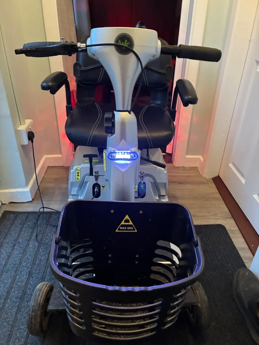 Mobility Scooter - Image 2