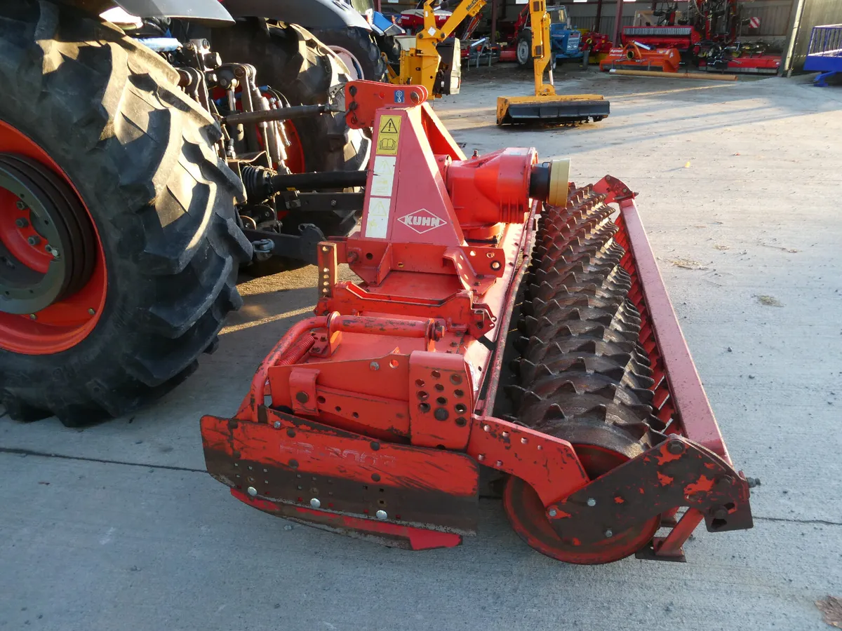 Kuhn 3003 Power Harrow - Image 3
