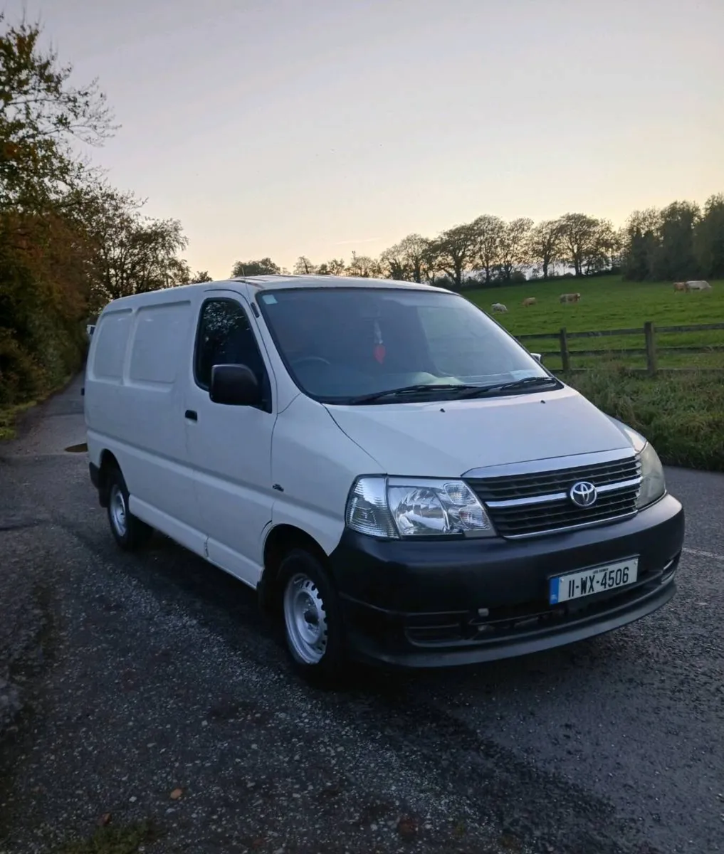 2011 toyota hiace , full test , 5500 euro - Image 1